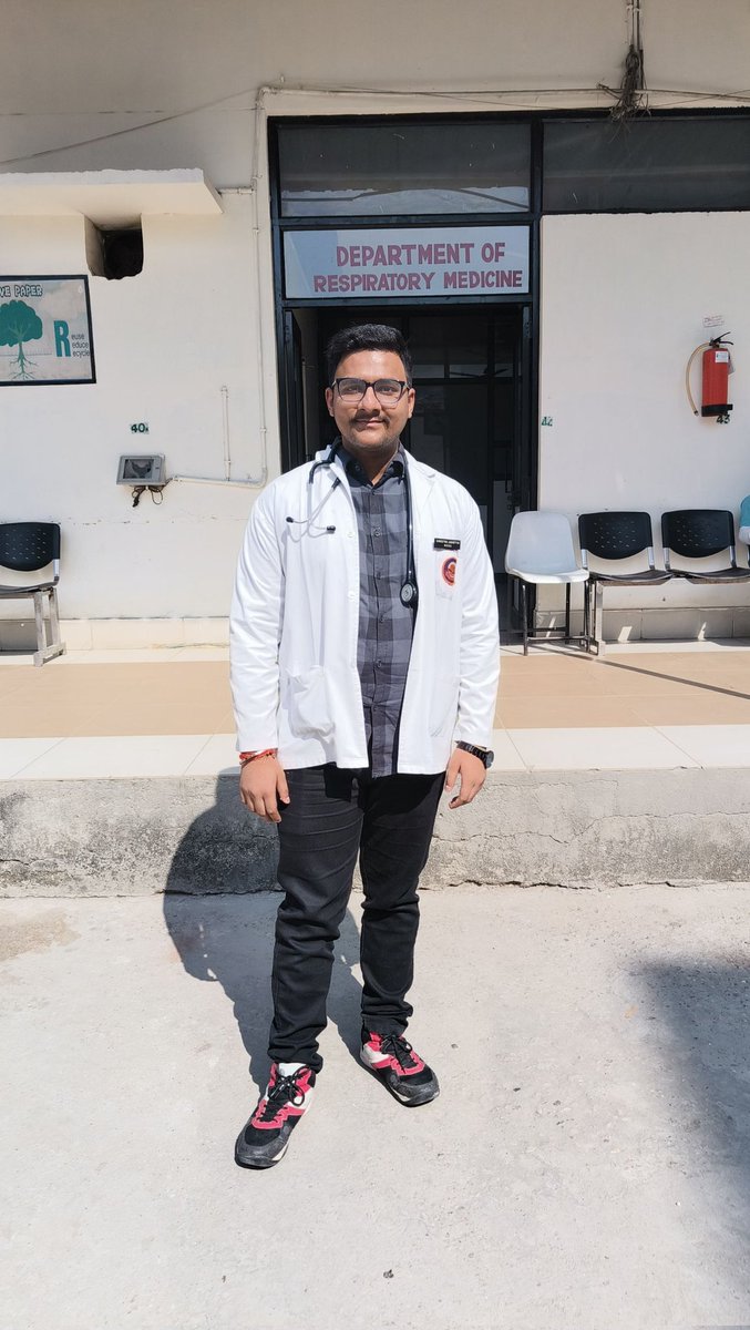 Shrestha1008's tweet photo. On Duty: TB-CHEST Respiratory medicine...
Taking on new challenges with a smile because I believe in the power of medicine.
#postings https://t.co/aupoPhBd2u