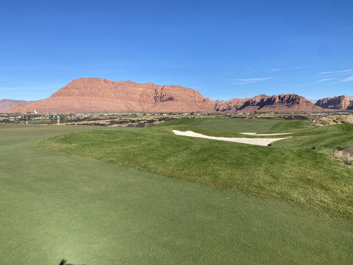 4theSteve's tweet photo. Beautiful morning at Black Desert Resort! https://t.co/gBMFLf5yiT