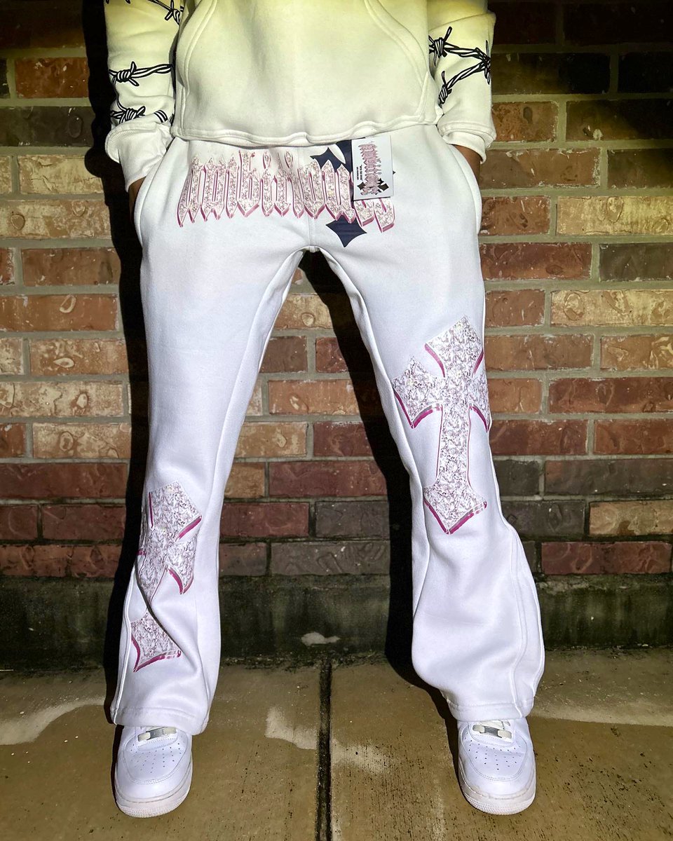 YOUNGSTRETCHH's tweet photo. https://t.co/idNUjPh9aD https://t.co/abH7uXkbd0