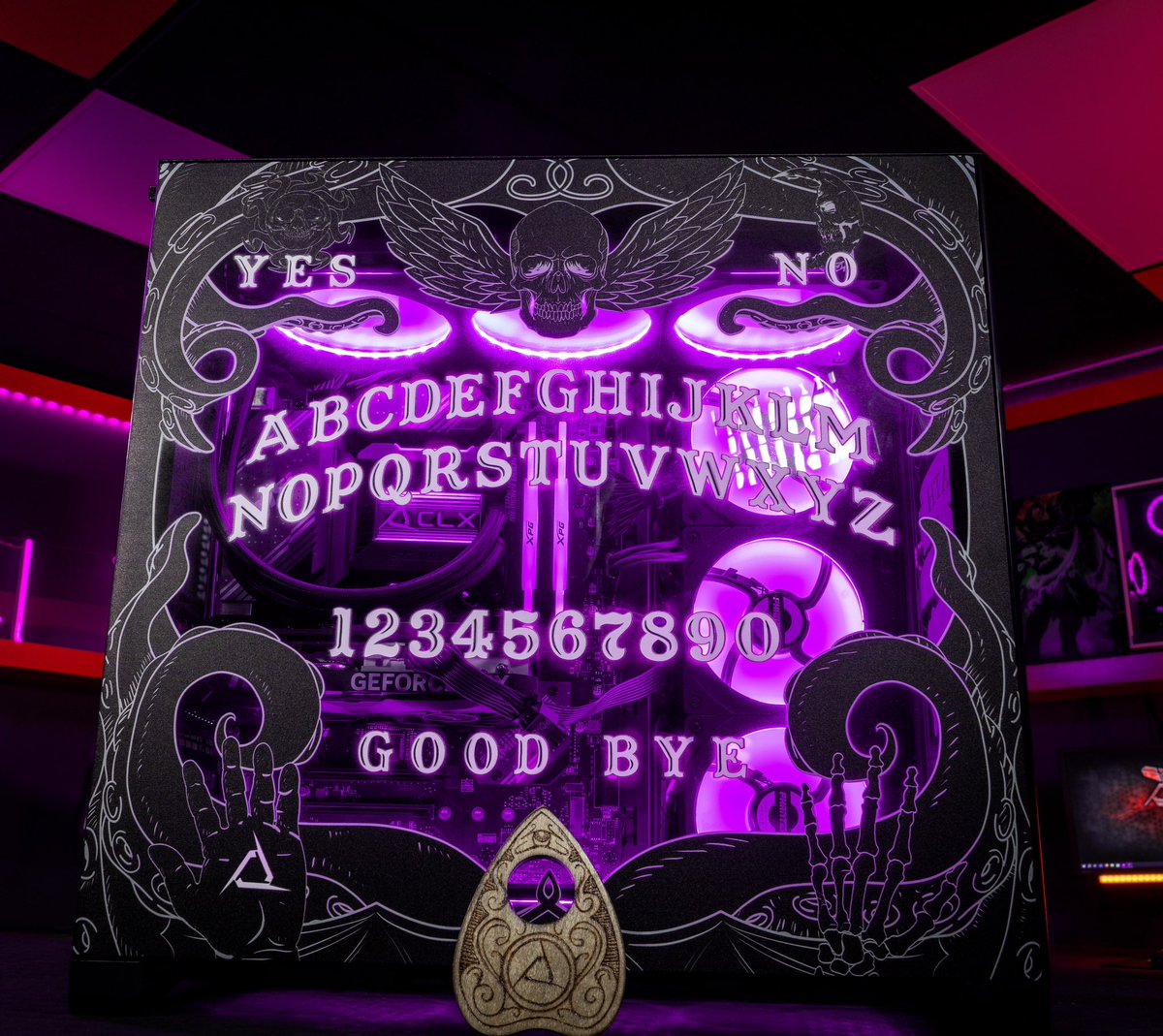 CLXGaming's tweet image. 👻🚨PC GIVEAWAY 🚨👻

There are just a few hours left to gain extra entries into our GIVEAWAY!  

We will be ANNOUNCING the WINNER on CLX Foundry LIVE tomorrow! 

💀 LIKE
👻 RETWEET
🎃 TAG A FRIEND 

Enter here:
giveaways.joinsurf.com/CLXGaming/spook

#CLXGaming #evokethegods #CLXSet