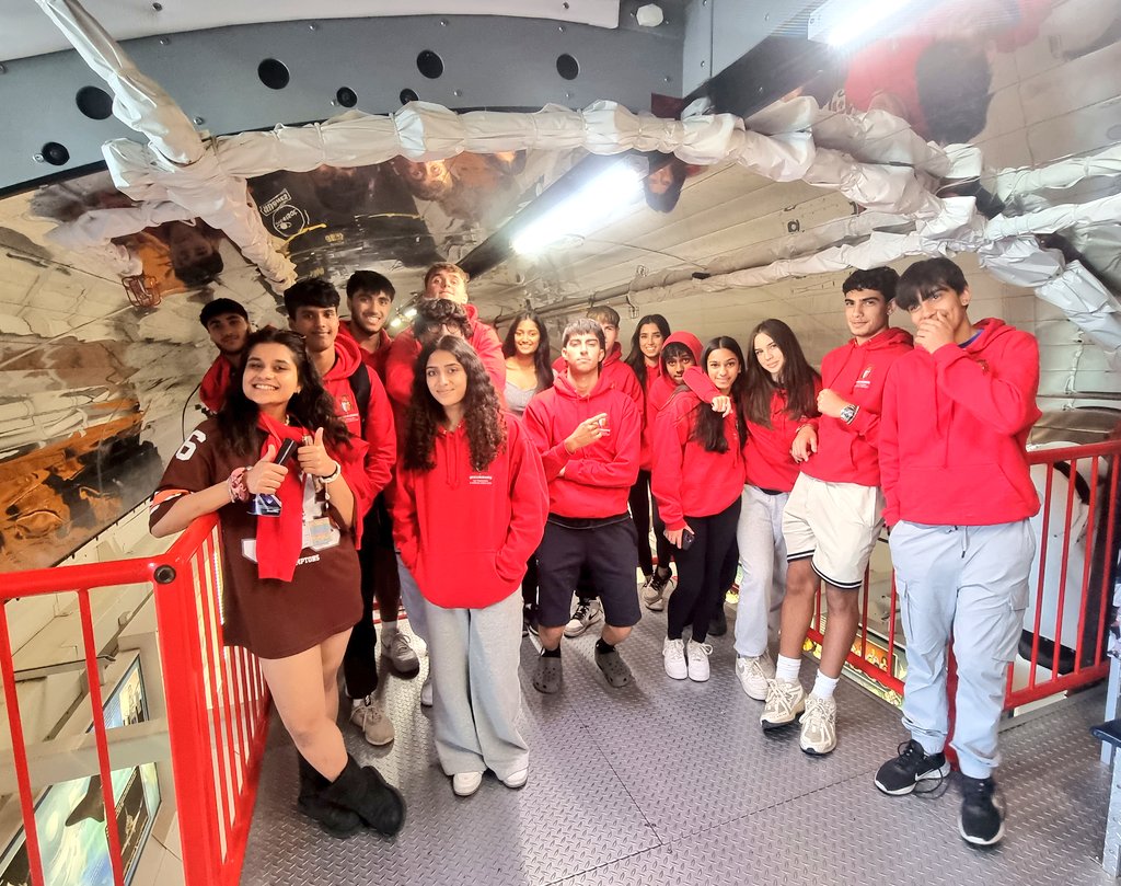 Miss Cooper tweet media