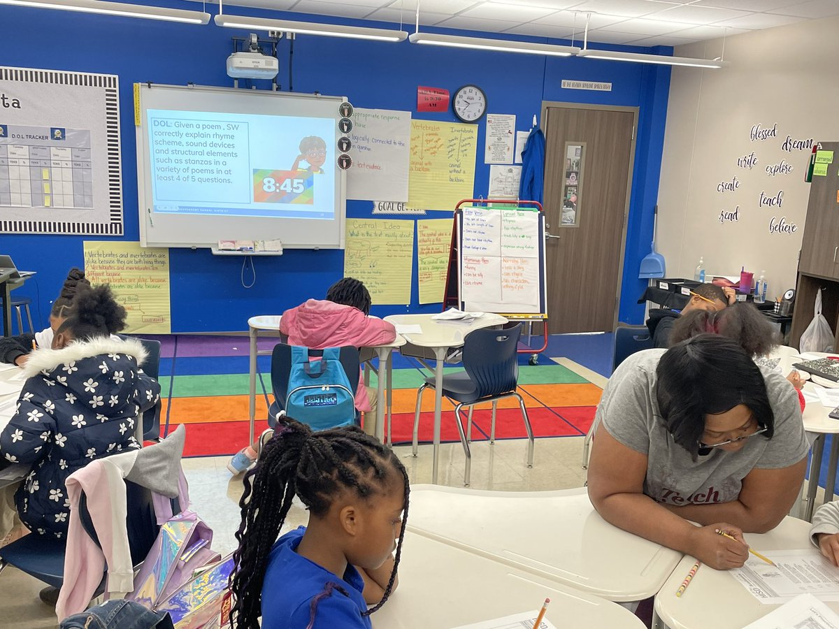 Thank you @CodwellES <a href="/JohnKimAP4U/">John Kimble</a> for sharing the great reading instructional practices happening on your campus! <a href="/MsReeCeeH/">Erica Harris</a> is an amazing teacher! <a href="/cultureED06/">Mr. Bass, MBA, M.Ed</a> @HisdSouth <a href="/ea_mahoney/">Erika Mahoney</a>