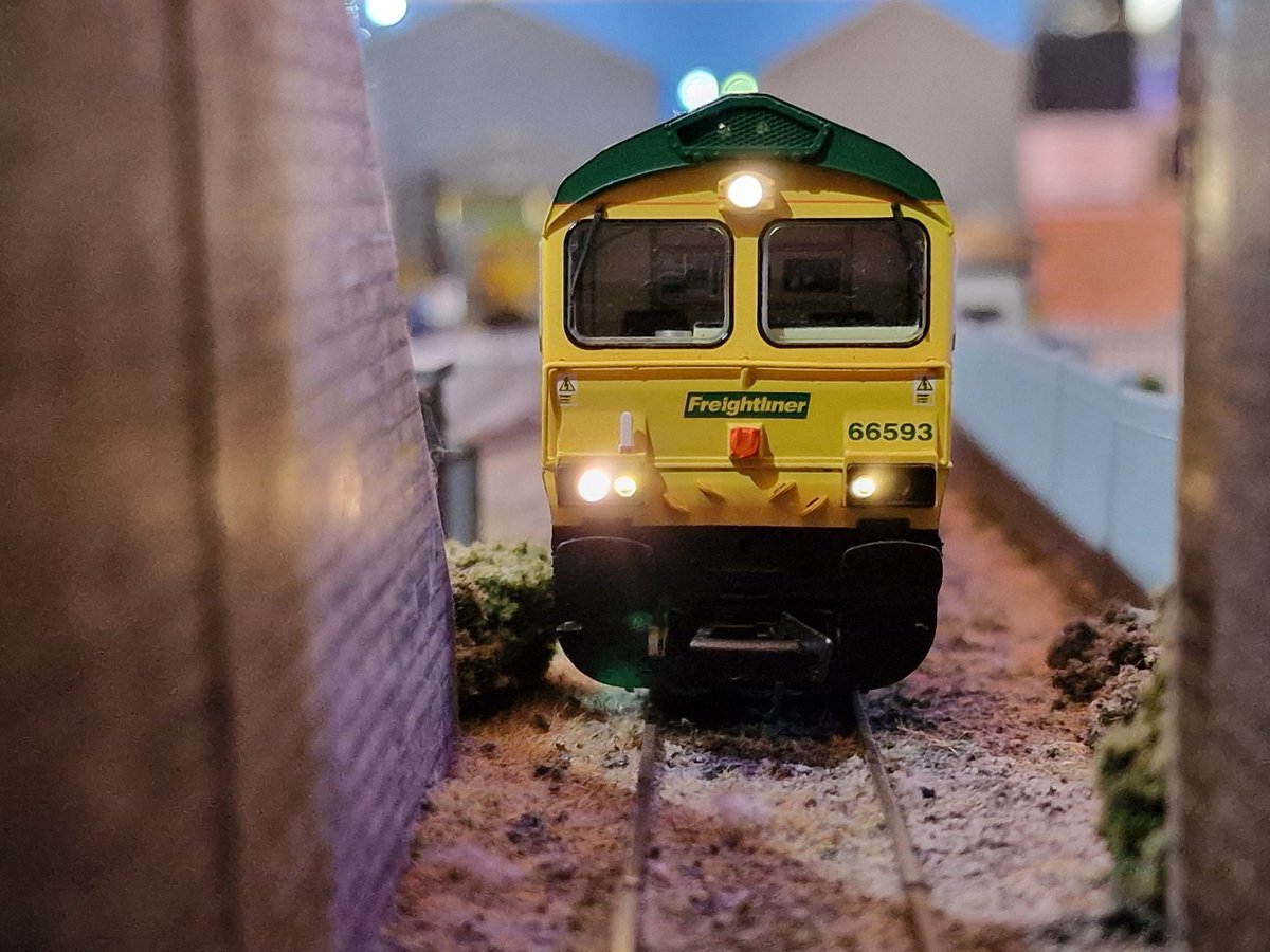 Apologies for lack of updates, here's some from Folkestone exhibition 7-8th October. The layout has since been sold on as starting a new project hopefully soon! #TMRGUK
