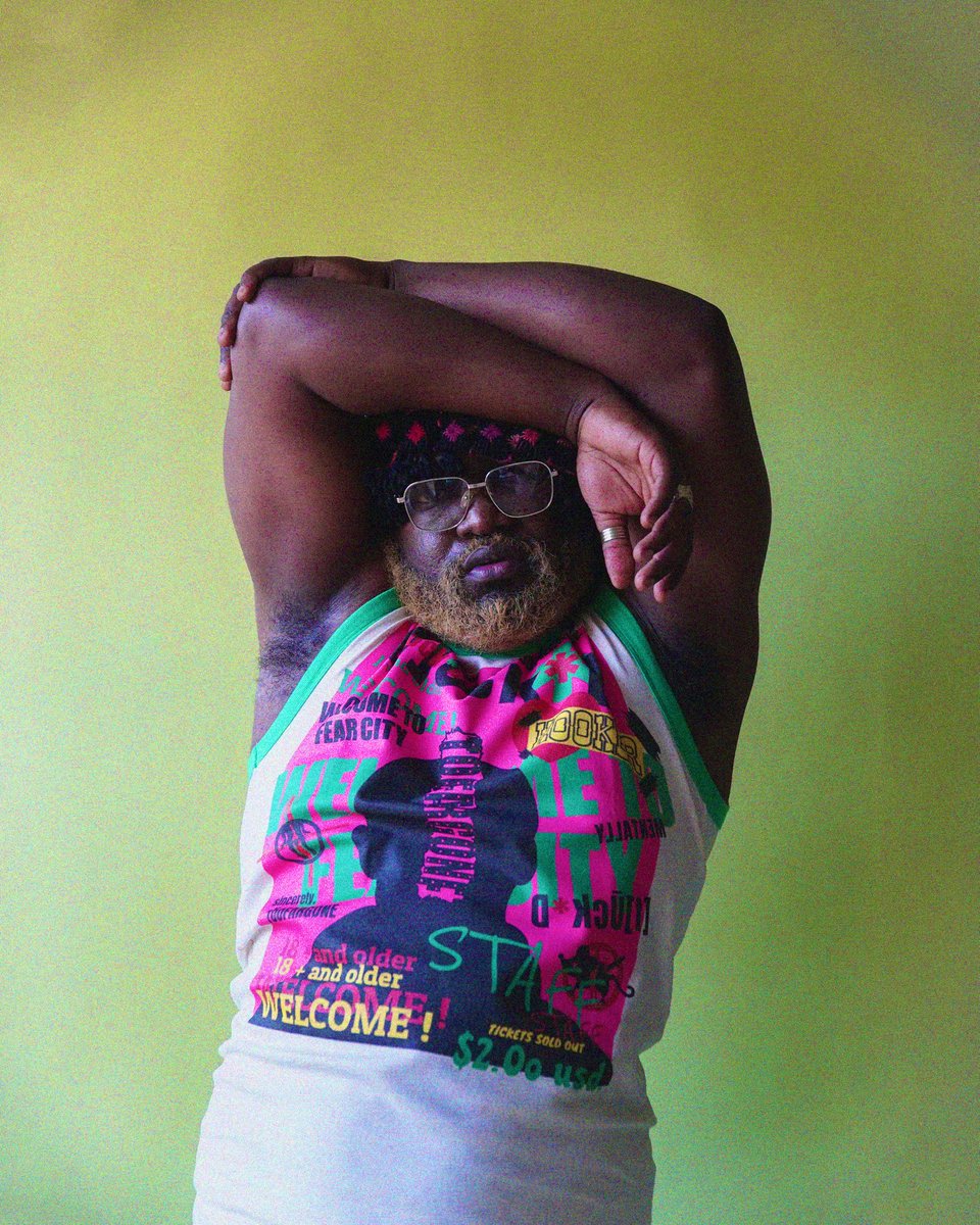 toofargonedom's tweet photo. “ Welcome To Fear City “ Cut Off Tee 

Available Now Online https://t.co/NKVWiRMN3k

Creative Direction By : @Shareef_Grady 

Shot By : @jayakang3 

#fashion #streetwear #archive #grunge #DenimTears #hystericglamour #LosAngeles #NewYork https://t.co/WtleFkIkmY