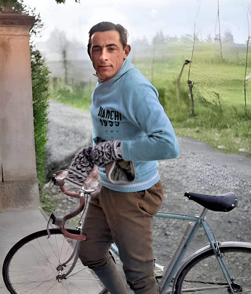 Did anyone wear plus fours better than Fausto?