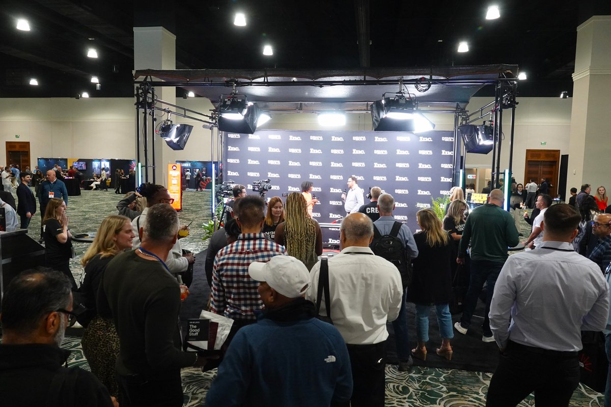 Indiana_EDC's tweet photo. Back at #Inc5000 today, giving entrepreneurs their red carpet moment with @StageClip. So inspiring hearing their stories of success. And we https://t.co/A2DDmk5z5Q