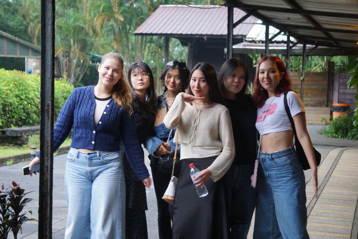MinervaUni's tweet photo. Students in #Taipei recently experienced Pingxi. They attended the Cultural Heritage Exhibition presented by Prof. Robinson, had an immersive experience at the coal mine museum, and launched sky lanterns while wishing for world peace. #ExploringTaiwan #StudyAbroad #Exploration https://t.co/jo9ZM2XPNd