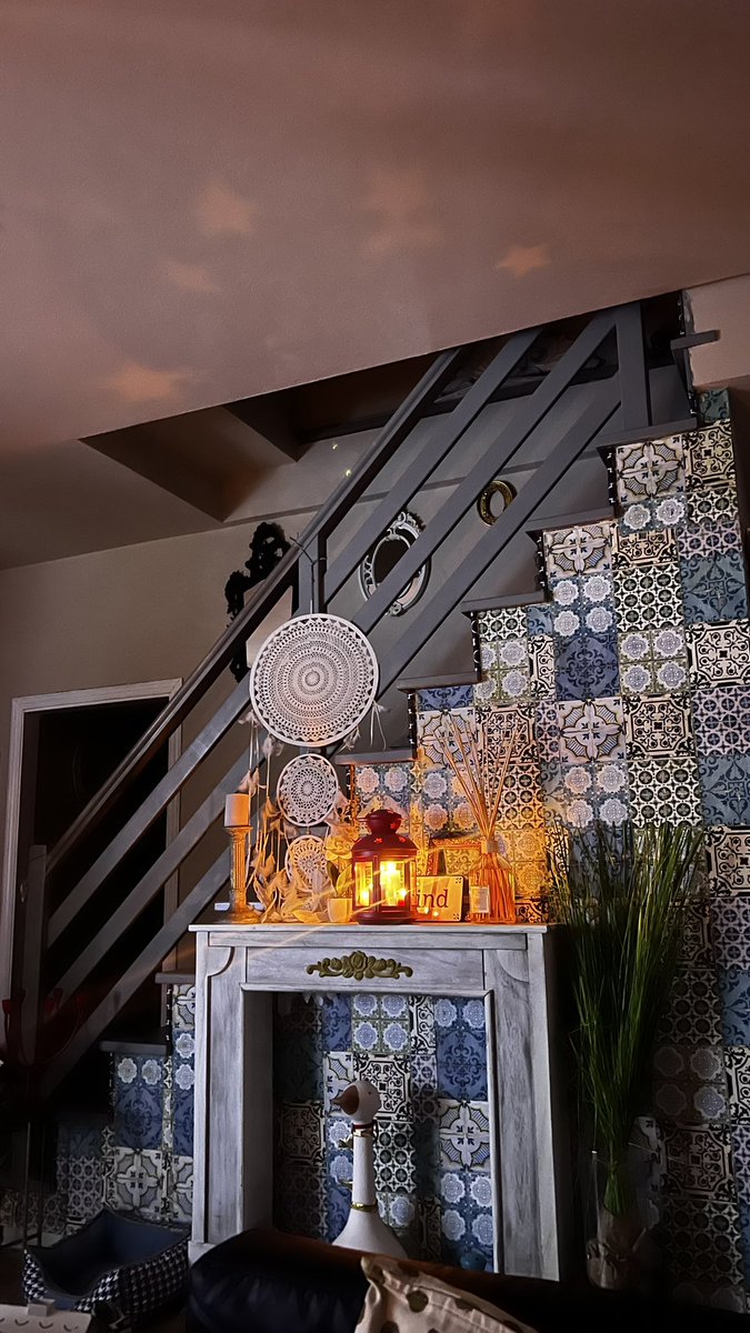 Grazie @EnelEnergiaHelp <a href="/enelenergia/">Enel Energia</a> 
Entro mezzanotte in che senso? Mancano cinque ore e mezzo😭