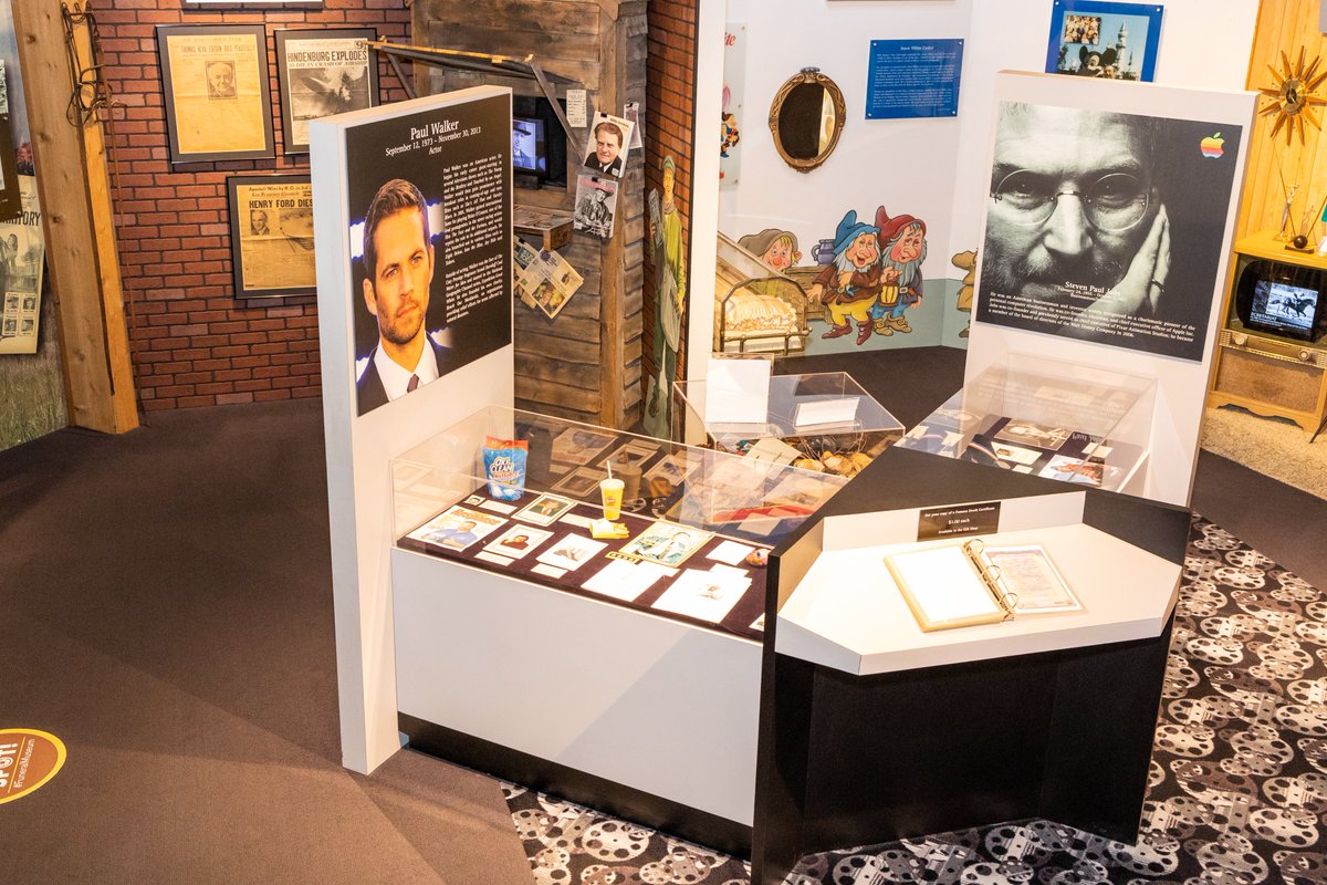 FuneralMuseum tweet media