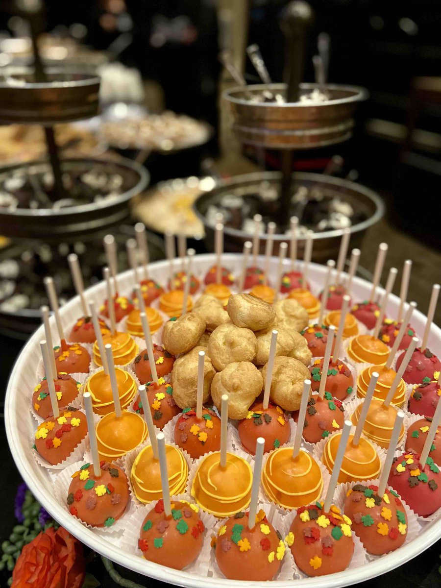MenuMakerCaters's tweet image. Thrilled to provide a delicious buffet for the Williamson Inc. Market Update Luncheon &amp;amp; Expo.