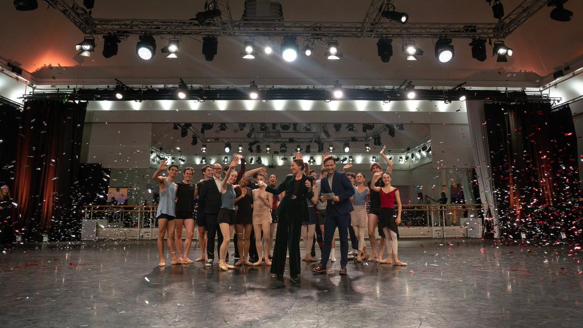rbo_org's tweet image. Thanks for joining us this #WorldBalletDay! 🩰

We loved sharing glimpses from behind the scenes at The Royal Ballet.

Watch our full stream on-demand for a limited time: bit.ly/45WgIp5
