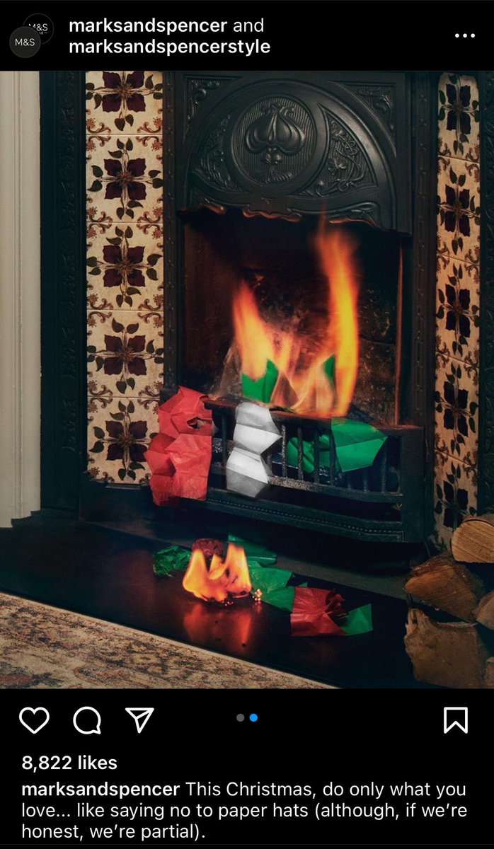 Alhamdhulillaah's tweet photo. UK shopping outlet Marks and Spencer using subliminal messages in their Christmas advert.

There is no way this is not intentional. https://t.co/Fql5xINeHC