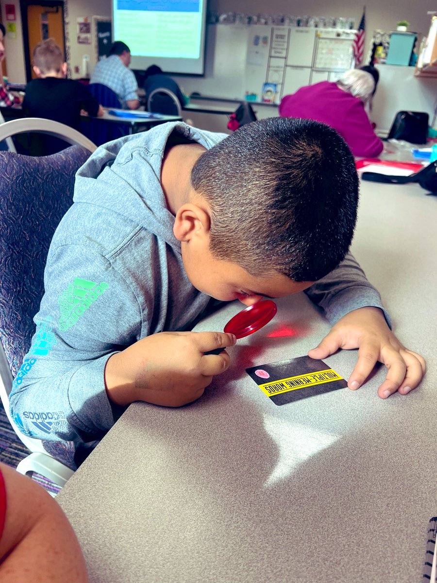 MsPackMCE's tweet photo. Some serious investigating is happening to solve multi meaning word cases in the @McClelland_ES HOSTS room today #WeAreWayne https://t.co/1x49q20qdx
