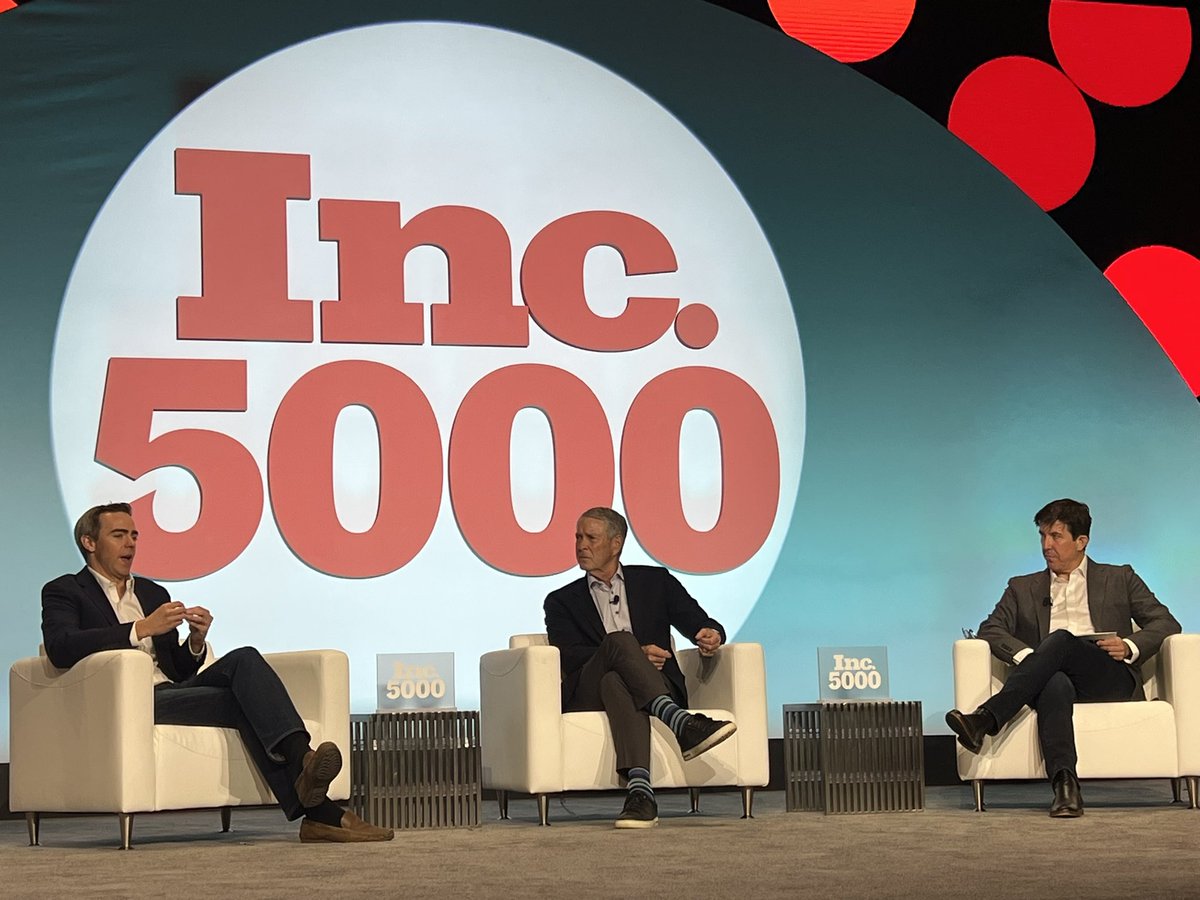Fun #Inc5000 discussion w/ Brad Smith abt building together the fastest growing private company in nation. His vision for CareBridge & his lessons shared abt taking an idea to scale are invaluable for innovators, entrepreneurs & execs. Proud Frist Cressey Ventures is a partner.