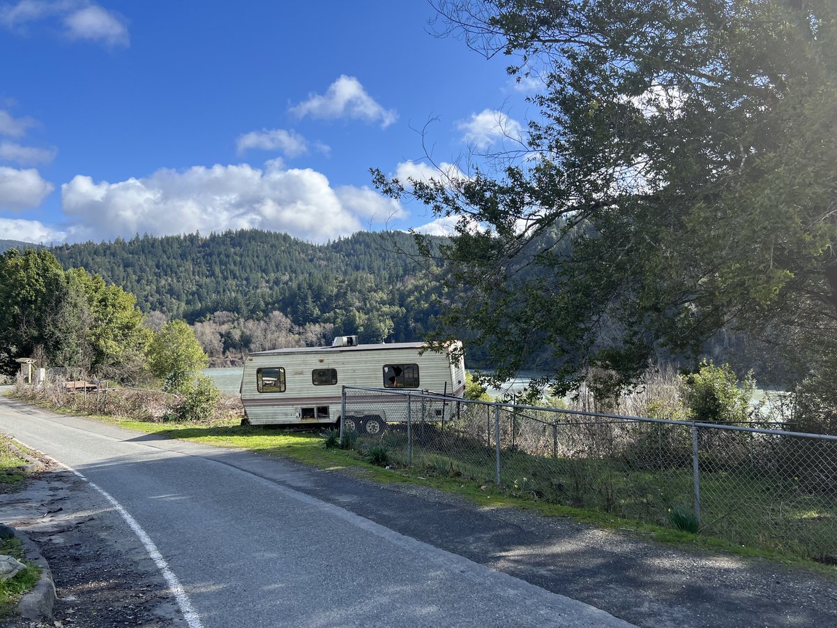 The Vanishing Point tweet media