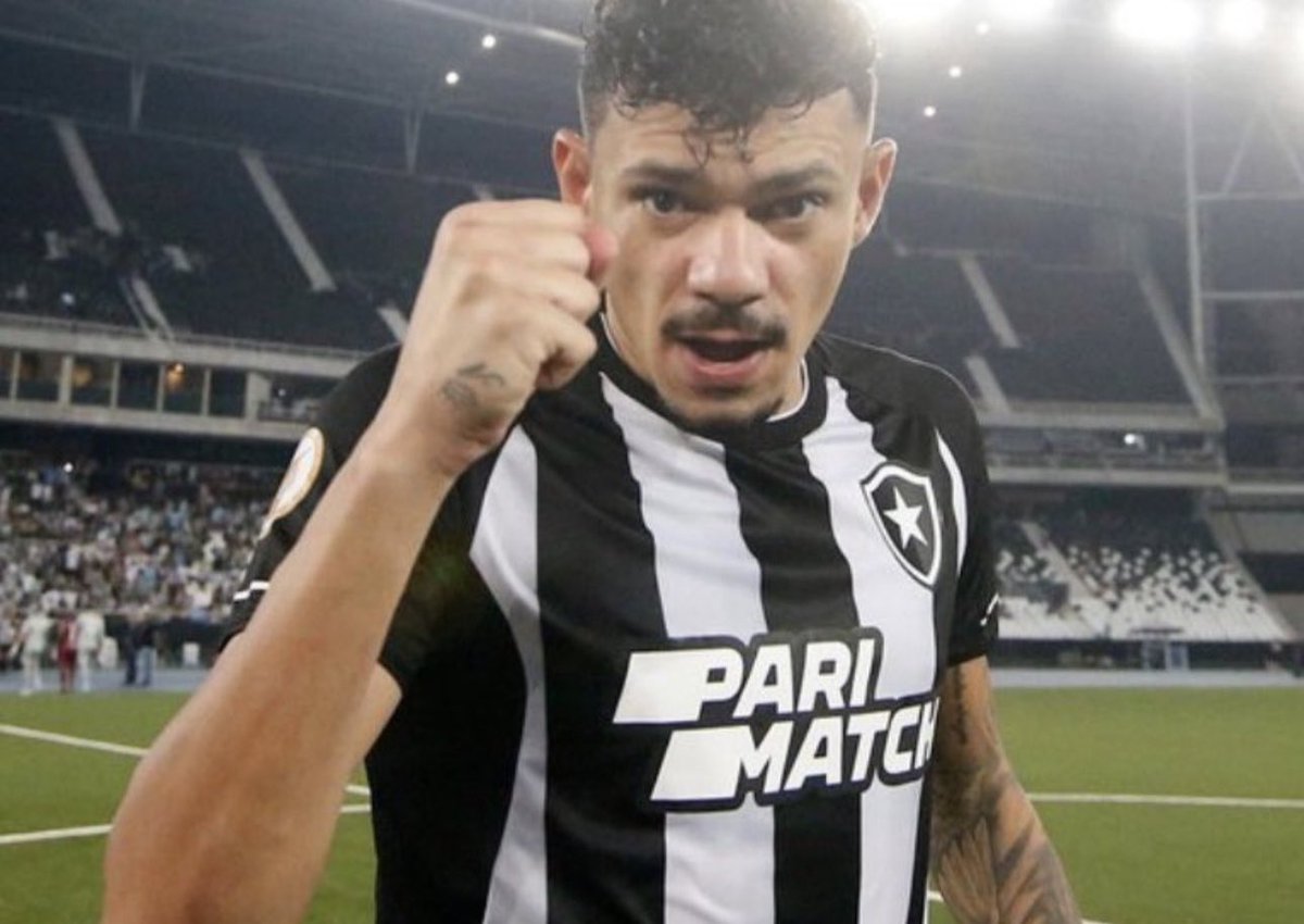 CanalDoManel_'s tweet photo. Torcedor do Botafogo que acredita em gol do Tiquinho Soares hoje tá proibido de passar sem dar o like ❤️ https://t.co/kl58seSTHh