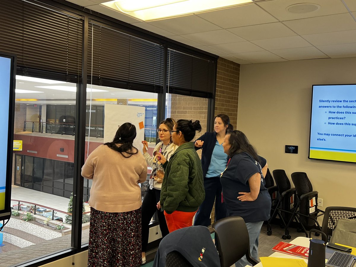 Acquiring language = communicating and making meaning. 

Language and Literacy Leaders are making language acquisition accessible to EB’s in IISD <a href="/iisdbil_esl/">IISDBIL/ESL</a> #myIrvingISD