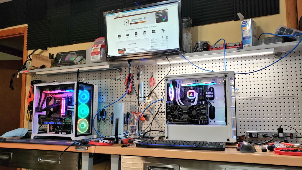 spacegoats78's tweet photo. @LinusTech Then and now... https://t.co/JngCWUrmBj