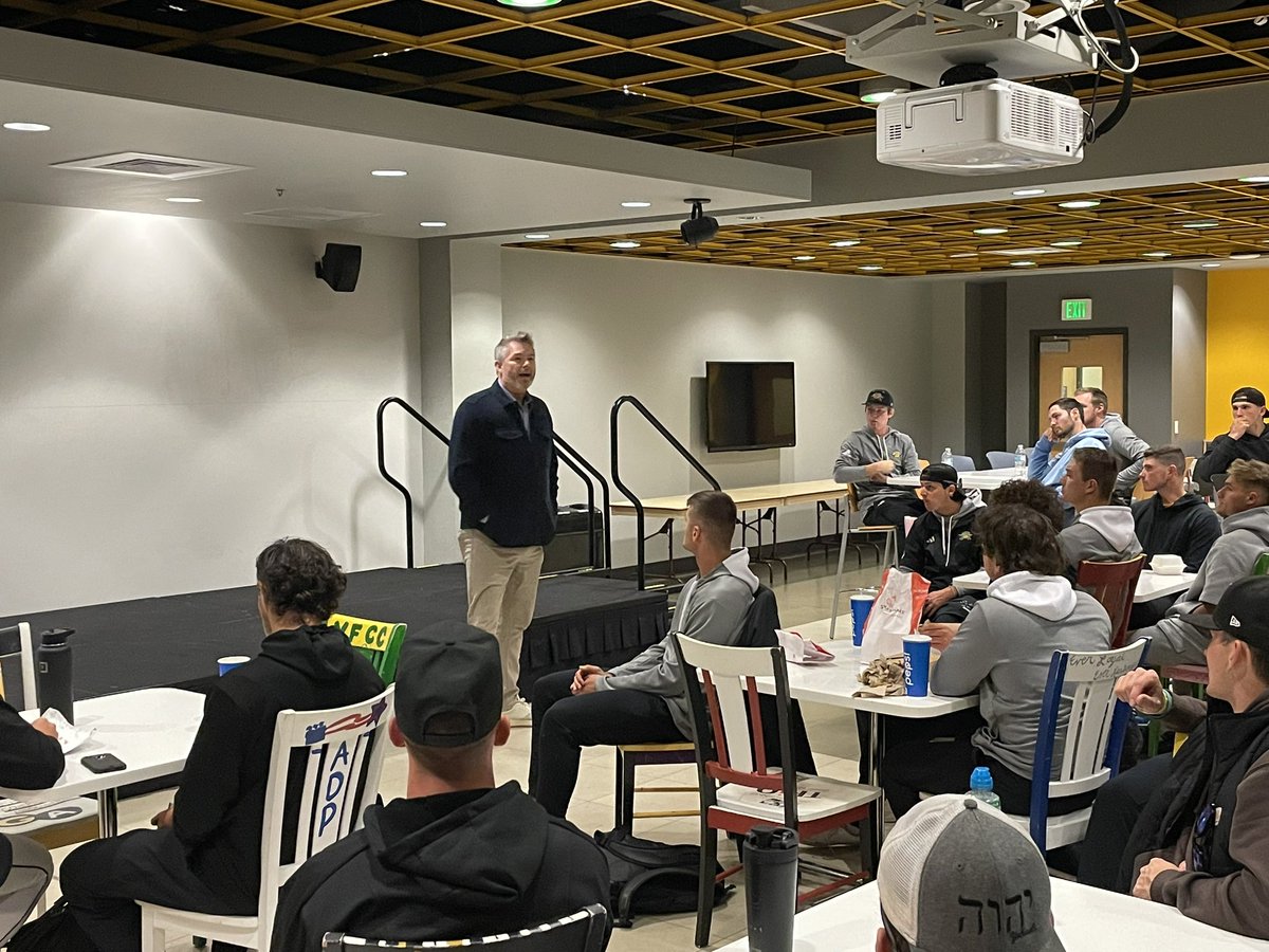 Special thanks to <a href="/Brewers/">Milwaukee Brewers</a> Pitching Coach &amp; Norse Alum Chris Hook for stopping by today to speak to the team. #NorseUp