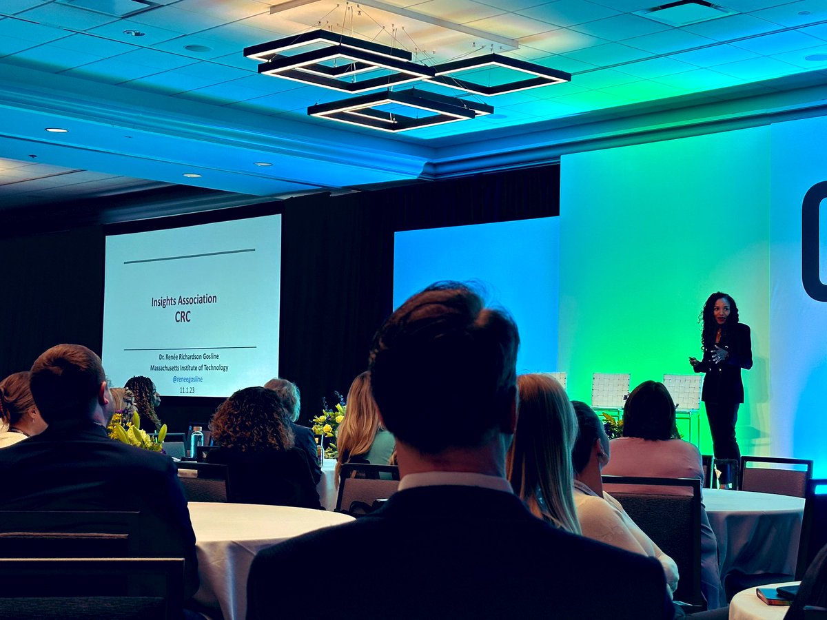 “Sometimes we need to add beneficial friction…. Especially when AI is involved” Fantastic session with <a href="/reneegosline/">Dr. Renée Gosline</a> at #CRC <a href="/InsightsMRX/">Insights Association</a> #AI #mrx #insights #analytocs