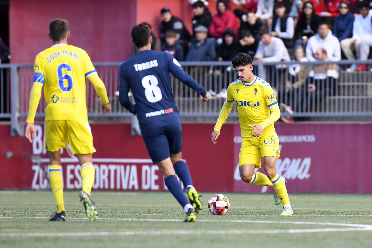 #CanteraCadista 💛💙

𝐂𝐮𝐚𝐧𝐝𝐨 𝐭𝐞 𝐞𝐬𝐟𝐮𝐞𝐫𝐳𝐚𝐬 𝐲 𝐭𝐫𝐚𝐛𝐚𝐣𝐚𝐬 𝐝𝐮𝐫𝐨, 𝐭𝐞 𝐥𝐥𝐞𝐠𝐚𝐧 𝐜𝐨𝐬𝐚𝐬 𝐛𝐮𝐞𝐧𝐚𝐬.

<a href="/Julio_co6/">Julio Cabrera Ortega</a> <a href="/Adrimiranda014/">Adrian Miranda Nieto</a>