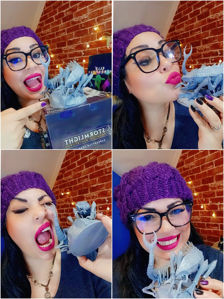 Elle Firespray tweet media