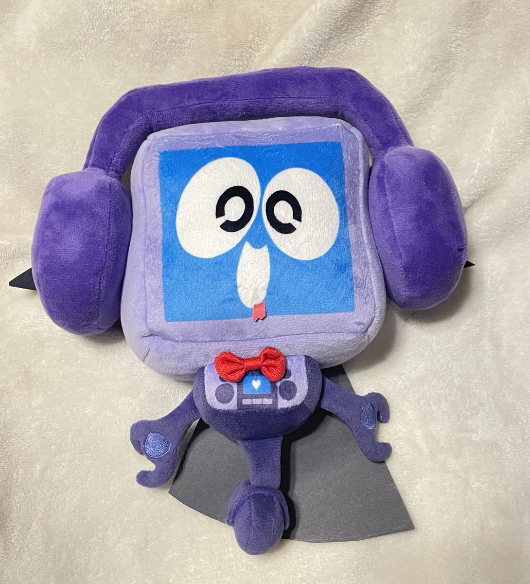 FandroidPlush's tweet image. Happy belated Halloween everyone!! 🎃