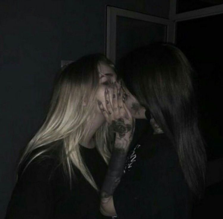 LustfuIThinking's tweet photo. Sʜᴇ ʀᴇᴀʟʟʏ sᴀɪᴅ 
Sʜᴜᴛ ᴜᴘ ᴀɴᴅ ᴋɪss ᴍᴇ. https://t.co/SrhybtUJeU