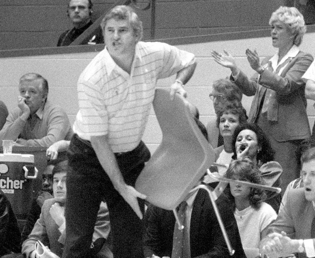 #RIP Bob Knight 🇺🇸🏀(83)

Coach who led #IndianaHoosiers for 29 years, winning 3 #NCAA Championships. Led #USA to #Olympic 🥇 in Los Angeles in 1984, as well as the 1979 #PanAmericanGames