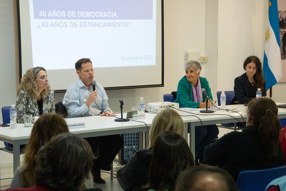 sadopnacion's tweet photo. 🔴[HOY]

📚Nuestra Secretaria General, @lmjaureguiberry, participó de la “VI Semana de la Investigación” organizada por @UMETeduar sobre Educación y Trabajo a 40 años de la recuperación de la democracia.

#SemanaDeLaInvestigación #UMET #SomosSadop https://t.co/BxGPYkkYcU