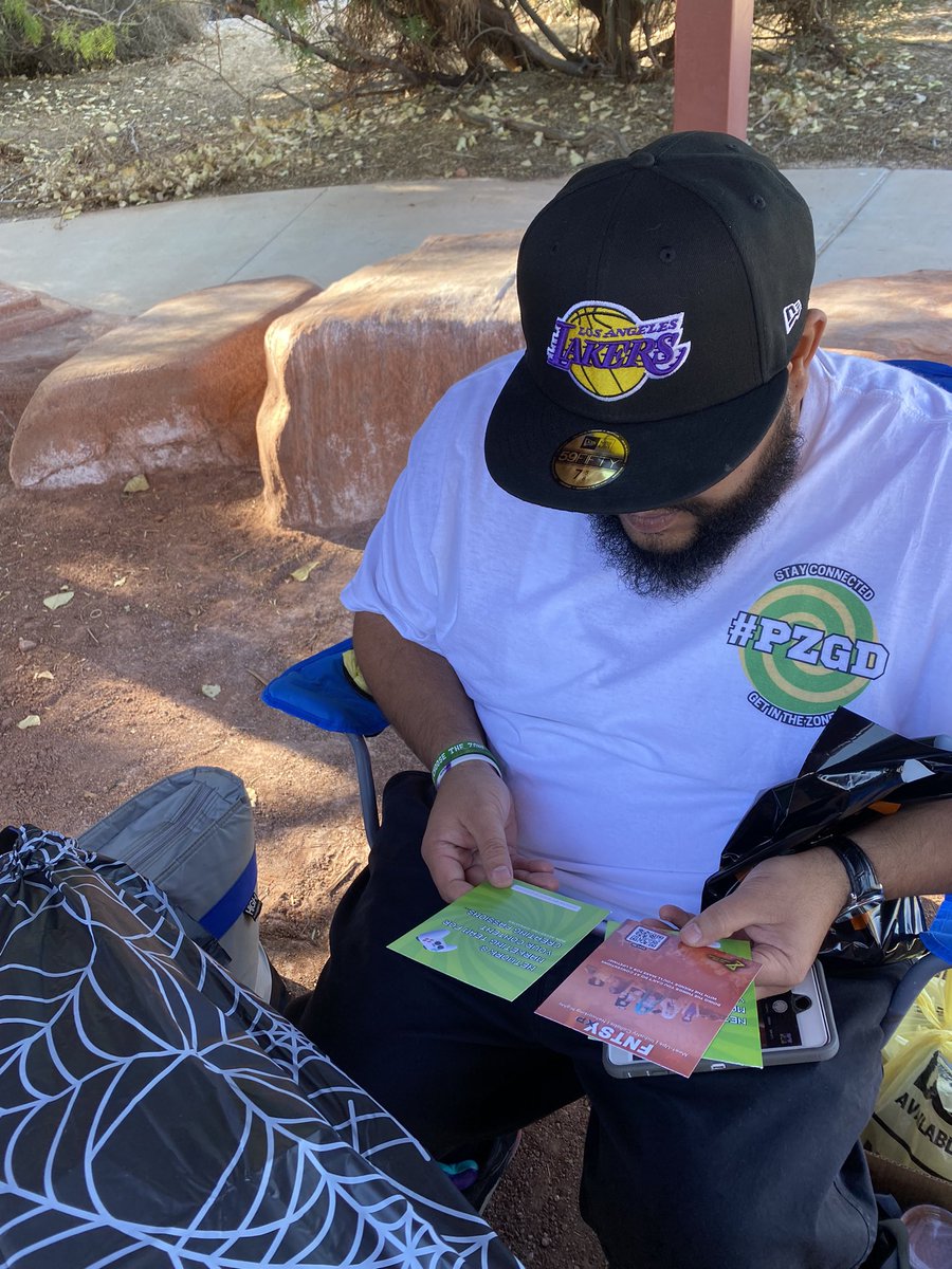 TrillBillAChick's tweet photo. Baby took me to @FNTSYXP in Vegas to touch grass.
Thank you for being my date (even tho you still had to work๐)! ๐ @mistabigsnoop
#meetup #cosplaymeetup #cosplay #streamer #streamermeetup #gamer #gamingcommunity #PZGD https://t.co/tsAJ5XcivA