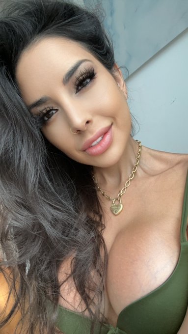 Online now with new content! https://t.co/Jt1GYQLXIQ https://t.co/NrvzpRLCxl<a href="/tag/newprofilepic"class="tags"><span>#newprofilepic</span></a>