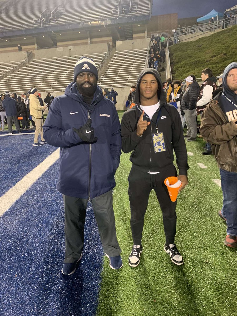 Kemon spell (@kemonjones9) on Twitter photo After a great conversation with <a href="/Coach_CoreyB/">Corey Brown</a> Blessed to receive an offer from Akron university <a href="/McKTigersFB/">McKeesport Tigers Football</a> <a href="/PA_TodaySports/">PA Today</a> <a href="/wpialsportsnews/">WPIAL Sportsmen</a> <a href="/WPIAL_Insider/">WPIAL Insider</a> @PRZPAvic #ATGT #Blessed #Gozips After a great conversation with <a href="/Coach_CoreyB/">Corey Brown</a> Blessed to receive an offer from Akron university <a href="/McKTigersFB/">McKeesport Tigers Football</a> <a href="/PA_TodaySports/">PA Today</a> <a href="/wpialsportsnews/">WPIAL Sportsmen</a> <a href="/WPIAL_Insider/">WPIAL Insider</a> @PRZPAvic #ATGT #Blessed #Gozips