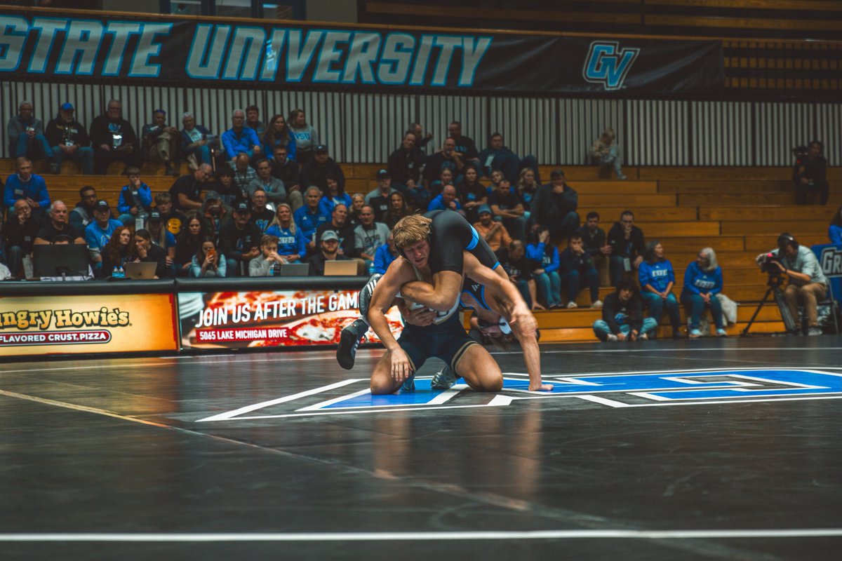 WRES | Men's Wrestling unable to spoil Grand Valley State's program return. 

cugoldeneagles.com/news/2023/11/1…

#TogetherweSOAR
