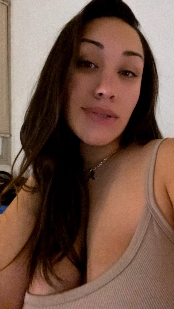 Allyyluna's tweet photo. https://t.co/4D6wG2u7Ps