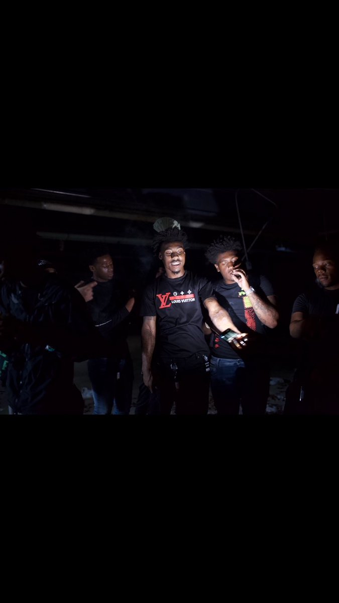 pstreet42's tweet photo. My niggas with me for life, when I need them they all there 🤞🏾, You could never be one of us cause nigga you was never there 💯 #FreeDaBand🎸🔓 https://t.co/tFRIKLOVYb