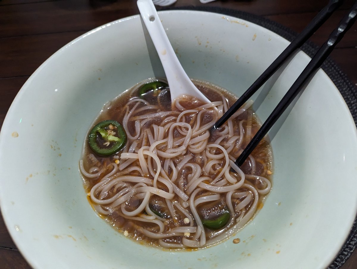 Shadowmain's tweet image. Now this is pho-ckin good!!