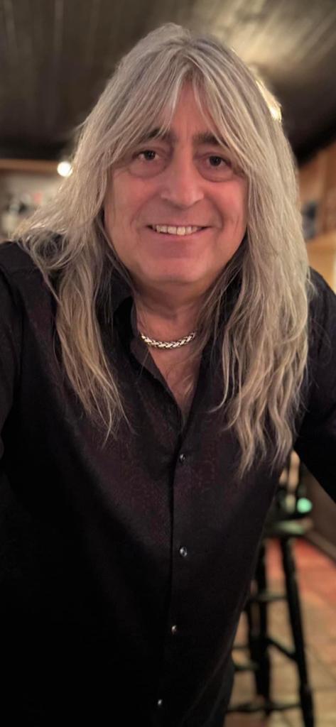 I want to thank everyone for all the great birthday wishes from around the world. We are talking thousands and thousands so even if I want to thank you all in person it is simply not possible. So here it is, to each and everyone of you! Thank you, thank you, thank you! // Mikkey