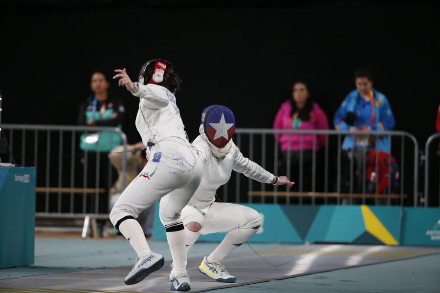 🥉Analía Fernández cae en semifinales de la espada y le da un nuevo bronce al Team Chile lt.cl/v41lk