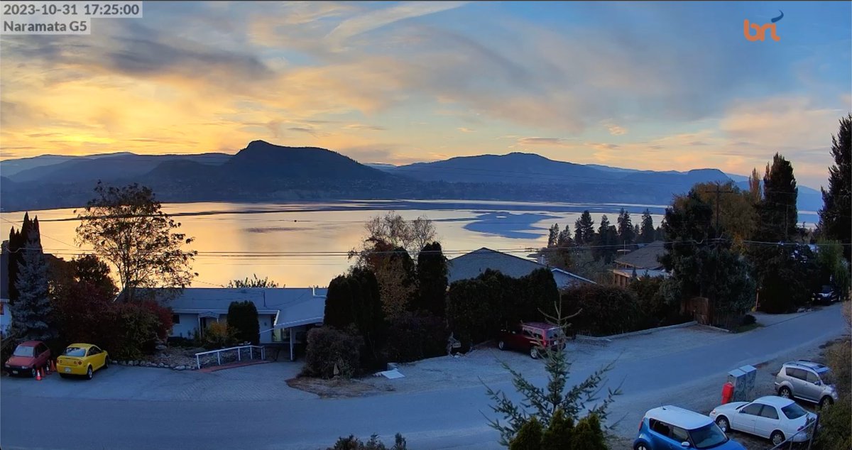 BrownriceInt's tweet photo. What a sunset! Captured by our webcam on Naramata Lake in British Columbia, Canada. 

Check out the live feed here: 
https://t.co/qiMdxi2Zy0

#WebcamWednesday #webcamhosting #canada #naramata https://t.co/1S9rUuamoI