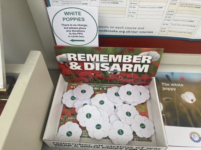 BSEQuakers's tweet image. White poppies are now available from our meeting house in St.Johns Street, Bury.  Please also make a note of our white poppy wrath laying, Remembrance Sunday, 12th November at the War Memorial, Angel Hill starting 2.30pm. All very welcome.  @PPUtoday #whitepoppy #Remembrance