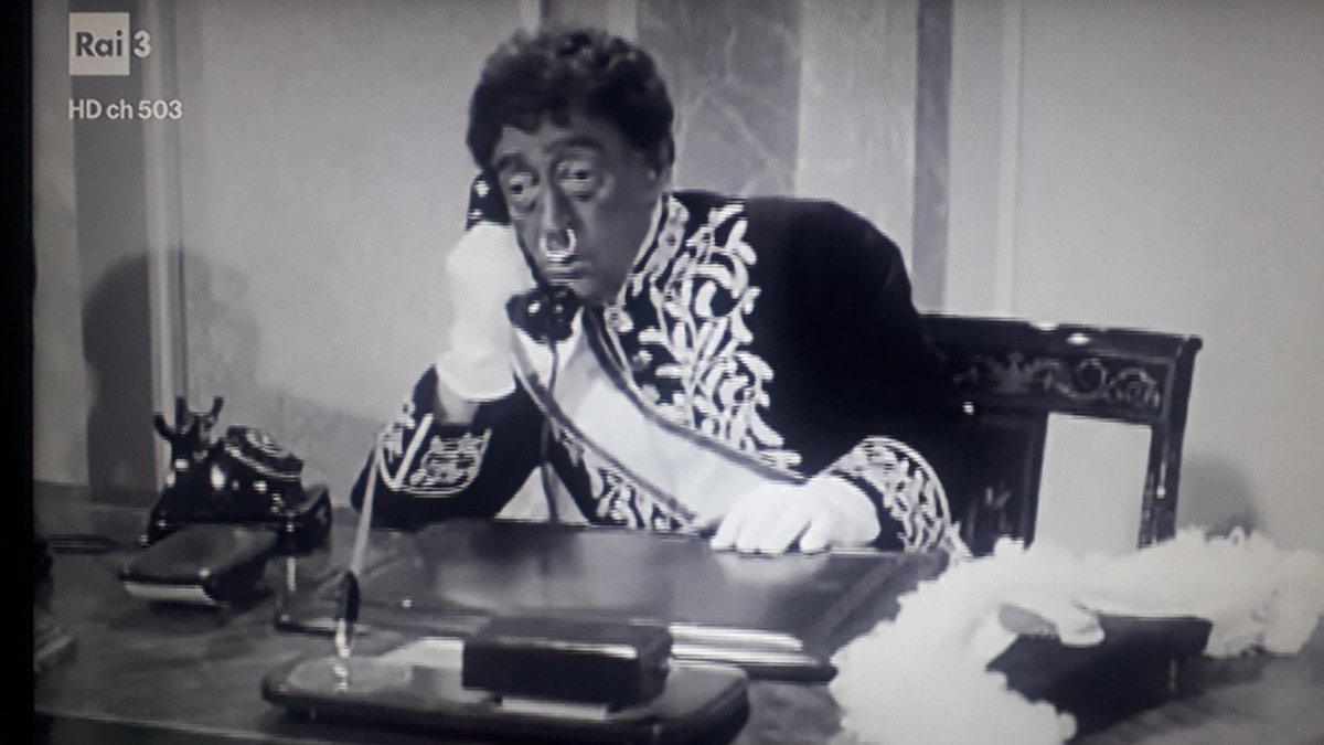 Pronto #GiorgiaMeloni ? È in casa Bubu?
