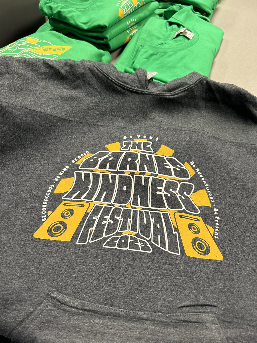BenoreOfBarnes's tweet photo. And hoodies!!! https://t.co/GWWt9GpfJL