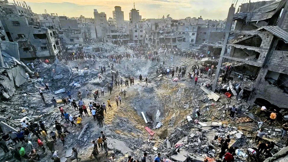Raffi_RC's tweet image. 3000+ innocent 🇵🇸 children have been killed (countless maimed) by 🇮🇱 IDF #Gaza_War. 

how many 1000s more?? @JustinTrudeau CALL for #ceasefireNOW • @POTUS PLEASE act to end this genocidal horror.

must response to Hamas terror be the death of 1000s of innocents? #salaamshalom