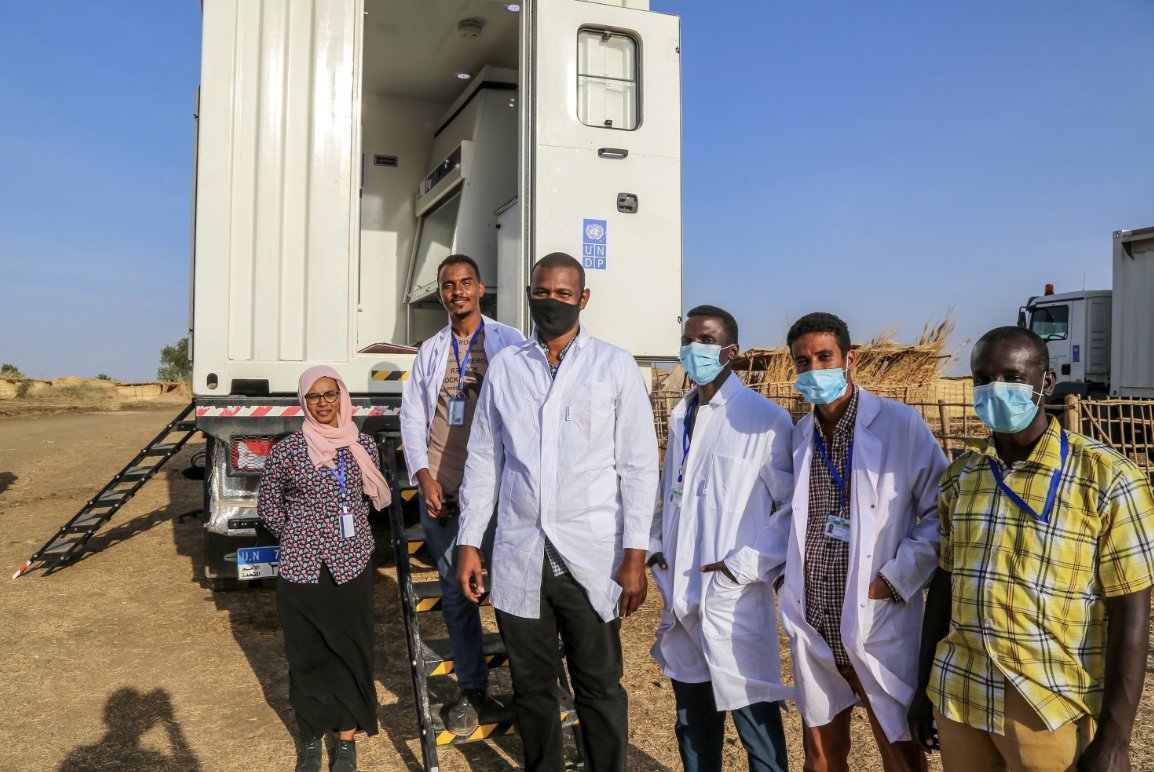 UN Development (@undp) on Twitter photo As the crisis in Sudan continues, health threats are rising, leaving people w/out access to life-saving HIV & TB services.
We are working w/ the <a href="/GlobalFund/">The Global Fund</a>, <a href="/WFP/">World Food Programme</a>, <a href="/WHO/">World Health Organization (WHO)</a>, the Federal Ministry of Health & partners to ensure people receive medical treatment. go.undp.org/ZogV As the crisis in Sudan continues, health threats are rising, leaving people w/out access to life-saving HIV & TB services.
We are working w/ the <a href="/GlobalFund/">The Global Fund</a>, <a href="/WFP/">World Food Programme</a>, <a href="/WHO/">World Health Organization (WHO)</a>, the Federal Ministry of Health & partners to ensure people receive medical treatment. go.undp.org/ZogV
