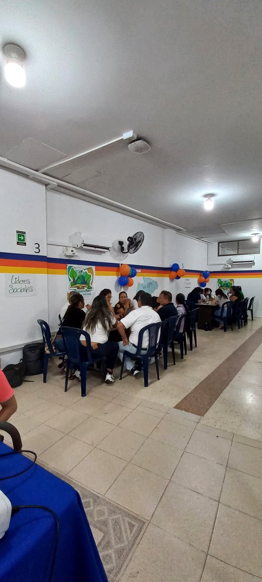 UNAD_CEADYopal's tweet photo. Docentes y administrativos de la UNAD CEAD YOPAL, trabajandos juntos en el centro de pensamiento territorial 

@ElOirdelaRegion 
@UniversidadUNAD
 #ElOIRDeLaRegión
#ZAOesUNADenTerritorio https://t.co/9NVpJC5Z0i