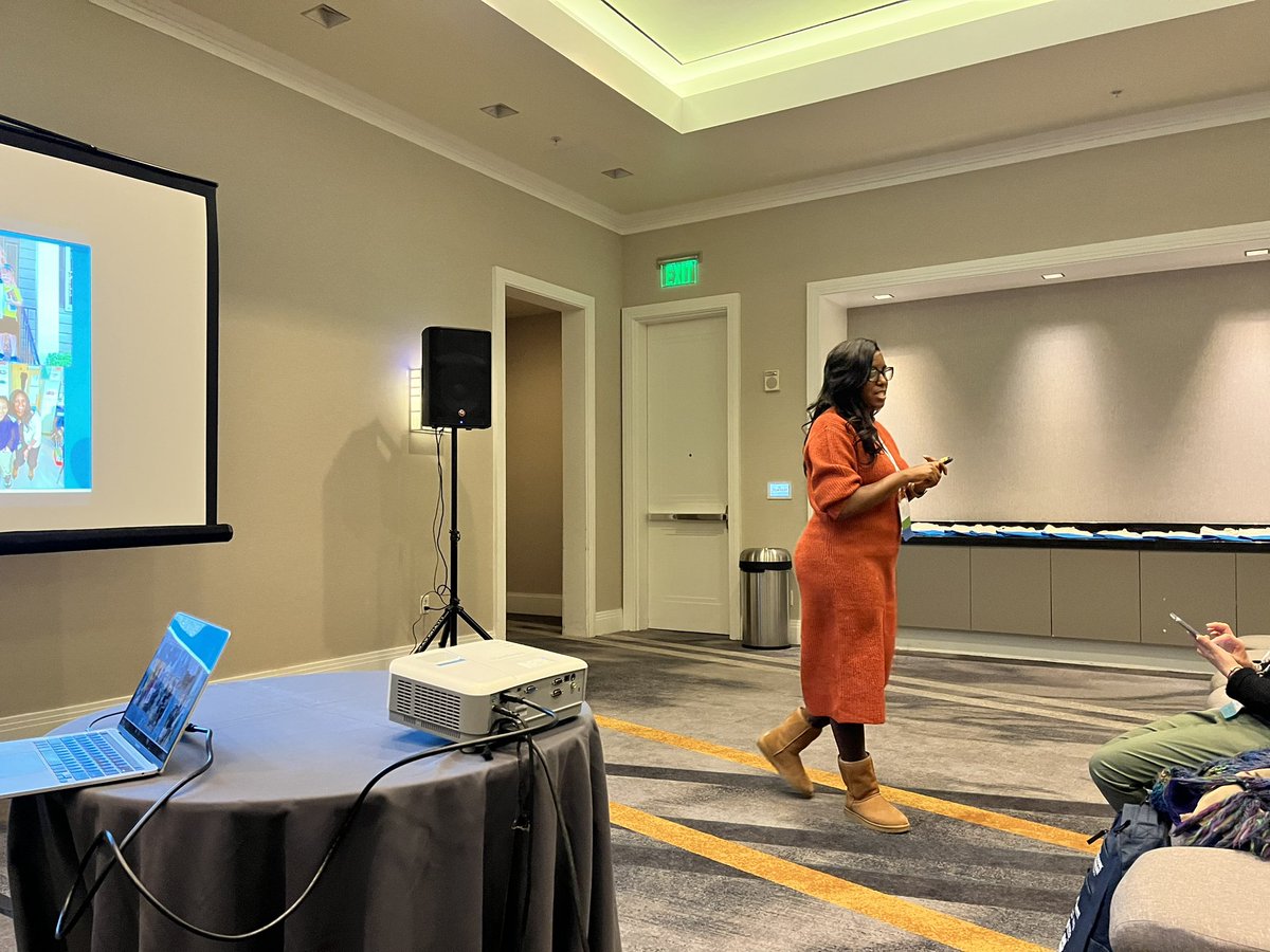 APSMediaServ's tweet photo. Happening now: @LynairMiller is giving a behind the scenes look at #RACE2Read along with tips to help #buildacitythatreads #GaETC23 https://t.co/yC0sP5EtWQ