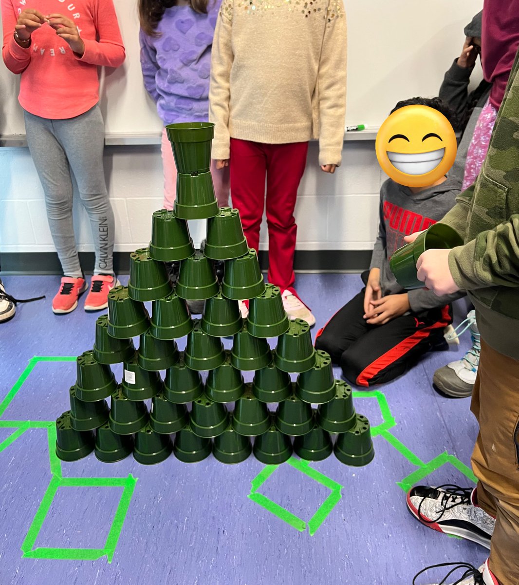 3A used their knowledge of stable structures to explore different ways of building the tallest tower possible. We combined our strategies and worked together as a class to construct the ultimate tower and made math connections to our patterning unit too! <a href="/oakwrdsb/">Oak Creek PS</a> <a href="/wrdsb/">Waterloo Region DSB</a> #STEM