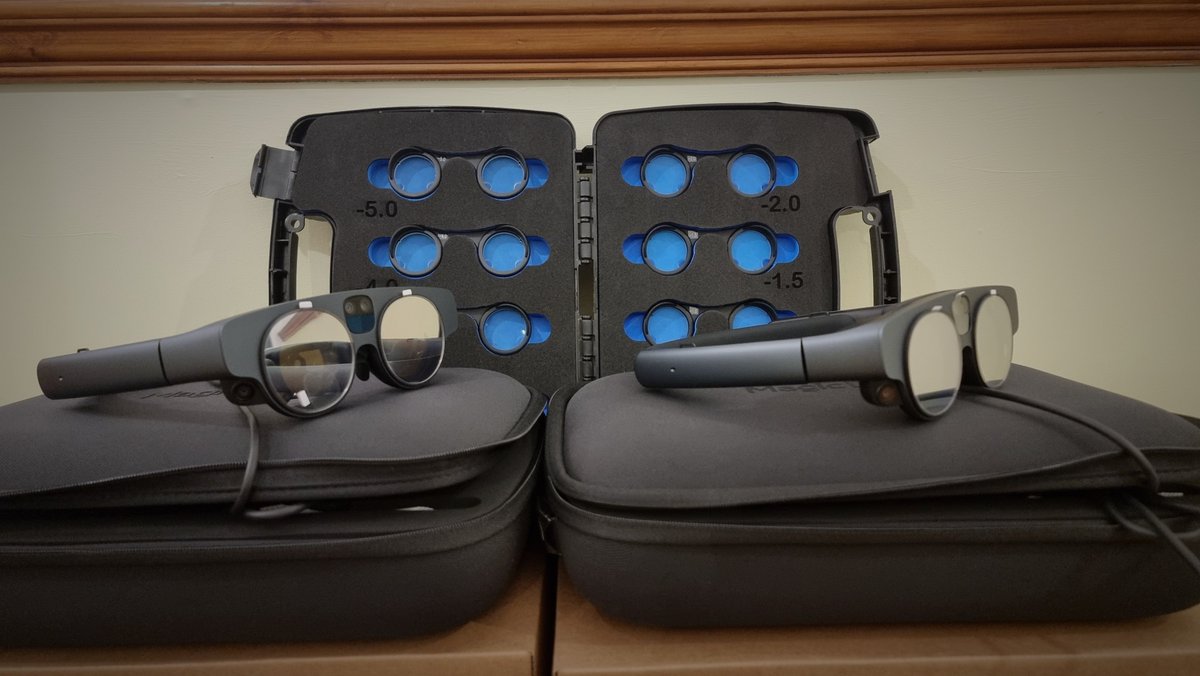 MFAminGP's tweet image. It is time to have new ways of working. Let&apos;s give every single staff their own personal assistant. Shall we?

#ML2 based #EPR 

@Christi29448451 @TobyLewis_NHS @KathLavery @shekhawatgp @GreyingGeekJohn @rdash_nhs @NHSEngland 

Getting ready for tomorrow  @magicleap