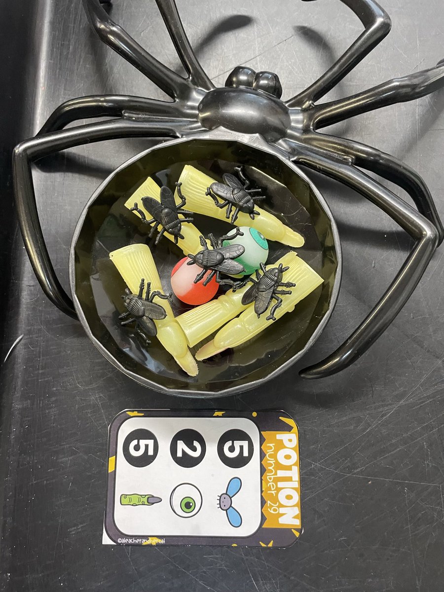 MrsGelston's tweet photo. Numeracy Potion Play 🧙♀️ 🪄 ⚡️
#eyfs #halloween #tufftray #earlymaths #mathsisfun #play #learningisfun #p1a #cps #counting #numberplay #number https://t.co/FPrMWmI0wI